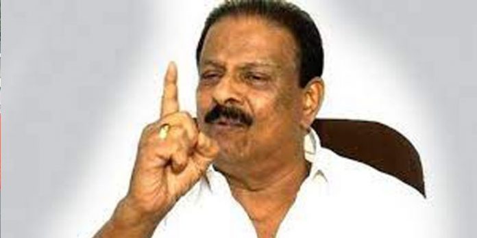 കോണ്ഗ്രസിനെ തകര്ക്കാന് എല്ലാത്തരം വര്ഗീയ ശക്തികളെയും സിപിഎം കൂട്ടുപിടിക്കുന്നു : കെ സുധാകരന് കോണ്ഗ്രസിനെ തകര്ക്കാന് എല്ലാത്തരം വര്ഗീയ ശക്തികളെയും സിപിഎം കൂട്ടുപിടിക്കുന്നു : കെ സുധാകരന്