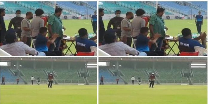 വള്ളം മറിഞ്ഞ് മരിച്ച പോലീസുക്കാരന്റെ മൃതദേഹം പൊതു ദർശനം നടക്കുന്നതിനിടെ കാര്യവട്ടത്ത് ക്രിക്കറ്റ് കളിച്ച് ഉന്നത ഉദ്യോഗസ്ഥർ വള്ളം മറിഞ്ഞ് മരിച്ച പോലീസുക്കാരന്റെ മൃതദേഹം പൊതു ദർശനം നടക്കുന്നതിനിടെ കാര്യവട്ടത്ത് ക്രിക്കറ്റ് കളിച്ച് ഉന്നത ഉദ്യോഗസ്ഥർ