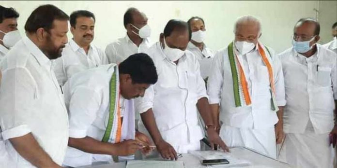 കെപിസിസി ജനറൽ സെക്രട്ടറി എം എം നസീർ ജില്ലാ കോൺഗ്രസ് കമ്മിറ്റിയുടെ ചുമതല ഏറ്റെടുത്തു കെപിസിസി ജനറൽ സെക്രട്ടറി എം എം നസീർ ജില്ലാ കോൺഗ്രസ് കമ്മിറ്റിയുടെ ചുമതല ഏറ്റെടുത്തു