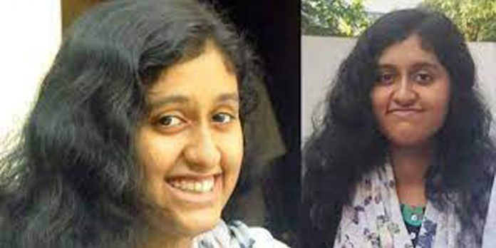 ഫാത്തിമാ ലത്തീഫിന്റെ ആത്മഹത്യ ; പിതാവ് സിബിഐ മുൻപാകെ മൊഴി നൽകും ഫാത്തിമാ ലത്തീഫിന്റെ ആത്മഹത്യ ; പിതാവ് സിബിഐ മുൻപാകെ മൊഴി നൽകും