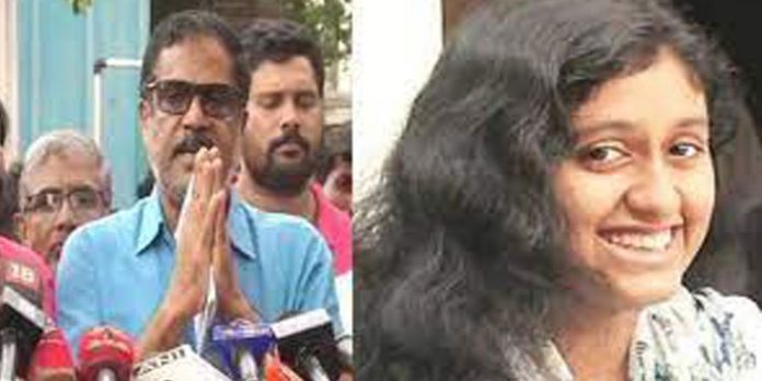 ഫാത്തിമ ലത്തീഫിന്റെ മരണം ; അന്വേഷണം വേഗത്തിലാക്കാമെന്ന് തമിഴ്നാട് മുഖ്യമന്ത്രിയുടെ ഉറപ്പ് ലഭിച്ചെന്ന് പിതാവ് ഫാത്തിമ ലത്തീഫിന്റെ മരണം ; അന്വേഷണം വേഗത്തിലാക്കാമെന്ന് തമിഴ്നാട് മുഖ്യമന്ത്രിയുടെ ഉറപ്പ് ലഭിച്ചെന്ന് പിതാവ്