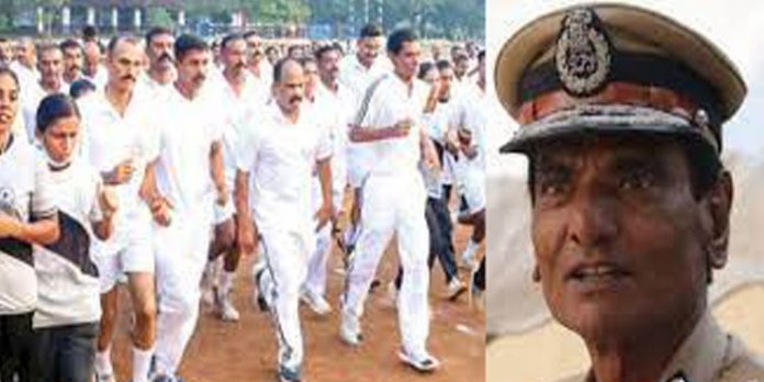 ഡി.ജി.പി. ഓടി – 20 റൗണ്ട് ; ട്രെയിനികള് ഓടിയത് അഞ്ചുറൗണ്ട് മാത്രം – അദ്ഭുതത്തോടെ നോക്കിനിന്നു ഡി.ജി.പി. ഓടി – 20 റൗണ്ട് ; ട്രെയിനികള് ഓടിയത് അഞ്ചുറൗണ്ട് മാത്രം – അദ്ഭുതത്തോടെ നോക്കിനിന്നു