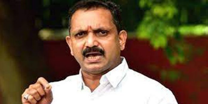 സർക്കാർ അഭിഭാഷക നീചമായ രീതിയിൽ സേനാ മേധാവിയെ അപമാനിച്ചു – നടപടിയെടുത്തില്ല ; കെ.സുരേന്ദ്രൻ സർക്കാർ അഭിഭാഷക നീചമായ രീതിയിൽ സേനാ മേധാവിയെ അപമാനിച്ചു – നടപടിയെടുത്തില്ല ; കെ.സുരേന്ദ്രൻ