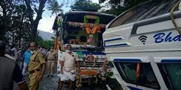 ഫണ്ടില്ല ; ശബരിമല പാതയിലെ സേഫ് സോണ് പദ്ധതി അവതാളത്തില് – അപകടങ്ങള് കൂടി ഫണ്ടില്ല ; ശബരിമല പാതയിലെ സേഫ് സോണ് പദ്ധതി അവതാളത്തില് – അപകടങ്ങള് കൂടി