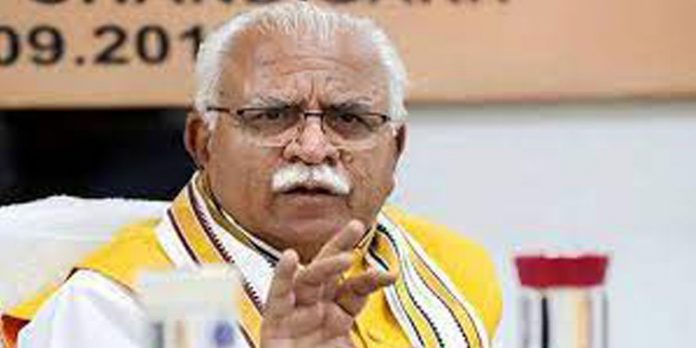 പൊതുസ്ഥലത്ത് നിസ്കരിക്കുന്നത് അനുവദിക്കാനാവില്ലെന്ന് ഹരിയാന മുഖ്യമന്ത്രി മനോഹർ ലാൽ ഖട്ടർ പൊതുസ്ഥലത്ത് നിസ്കരിക്കുന്നത് അനുവദിക്കാനാവില്ലെന്ന് ഹരിയാന മുഖ്യമന്ത്രി മനോഹർ ലാൽ ഖട്ടർ