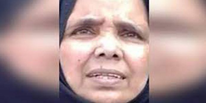 ഒരു കുടുംബത്തിലെ നാലുപേരുടെ മരണം ; മതപരിവര്ത്തനത്തിന് ശ്രമിച്ചതായി പോലീസ് – വീട്ടുടമ അറസ്റ്റില് ഒരു കുടുംബത്തിലെ നാലുപേരുടെ മരണം ; മതപരിവര്ത്തനത്തിന് ശ്രമിച്ചതായി പോലീസ് – വീട്ടുടമ അറസ്റ്റില്
