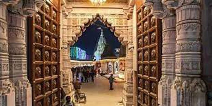 കാശിധാം ഇടനാഴി പ്രധാനമന്ത്രി നരേന്ദ്രമോദി ഇന്ന് രാജ്യത്തിന് തുറന്നുകൊടുക്കും കാശിധാം ഇടനാഴി പ്രധാനമന്ത്രി നരേന്ദ്രമോദി ഇന്ന് രാജ്യത്തിന് തുറന്നുകൊടുക്കും