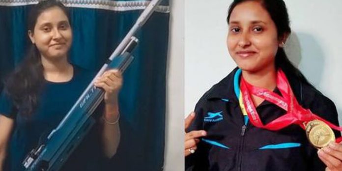 സോനു സൂദ് റൈഫിള് സമ്മാനിച്ച ഇന്ത്യന് ഷൂട്ടിങ് താരം കൊണിക ലായക് ആത്മഹത്യ ചെയ്തു സോനു സൂദ് റൈഫിള് സമ്മാനിച്ച ഇന്ത്യന് ഷൂട്ടിങ് താരം കൊണിക ലായക് ആത്മഹത്യ ചെയ്തു