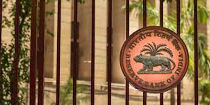 സഹകരണ ബാങ്കുകള്ക്കുള്ള നിയന്ത്രണം ; ആർബിഐയെ വിയോജിപ്പ് അറിയിച്ച് കേരളം സഹകരണ ബാങ്കുകള്ക്കുള്ള നിയന്ത്രണം ; ആർബിഐയെ വിയോജിപ്പ് അറിയിച്ച് കേരളം