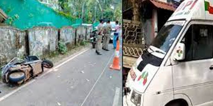 ആലപ്പുഴയില് വ്യാപക പരിശോധന ; എസ്ഡിപിഐ ആംബുലന്സും ചില പ്രവര്ത്തകരും കസ്റ്റഡിയില് ആലപ്പുഴയില് വ്യാപക പരിശോധന ; എസ്ഡിപിഐ ആംബുലന്സും ചില പ്രവര്ത്തകരും കസ്റ്റഡിയില്