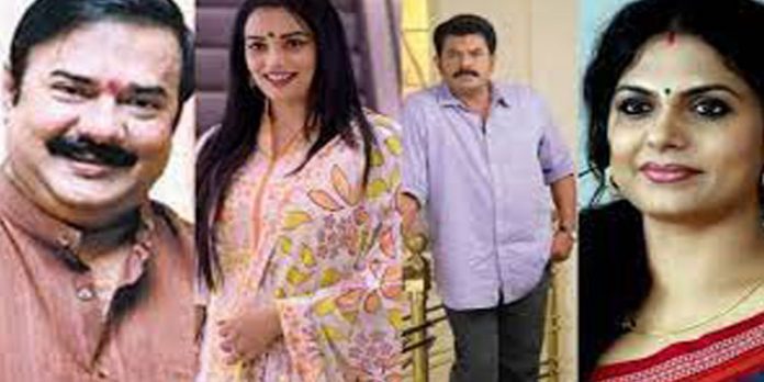 അമ്മ സംഘടനാ തെരഞ്ഞെടുപ്പ് ഇന്ന് ; മത്സരരംഗത്ത് ശ്വേതാ മേനോൻ, ആശാ ശരത്ത്, മുകേഷ്, മണിയൻപിള്ള രാജു എന്നിവർ അമ്മ സംഘടനാ തെരഞ്ഞെടുപ്പ് ഇന്ന് ; മത്സരരംഗത്ത് ശ്വേതാ മേനോൻ, ആശാ ശരത്ത്, മുകേഷ്, മണിയൻപിള്ള രാജു എന്നിവർ