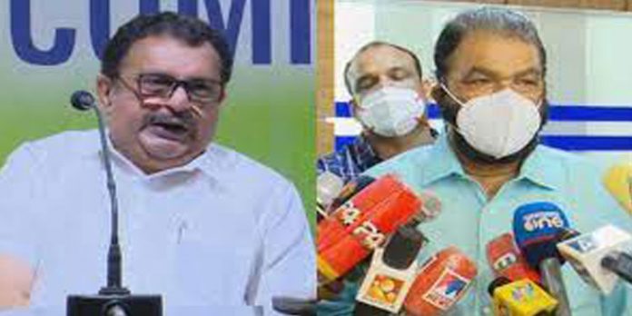 കെ.മുരളീധരൻ അന്ധവിശ്വാസങ്ങളുടെ കൂടാരം ; കാവിക്കറ പുരണ്ടോ എന്നറിയാൻ കണ്ണാടി നോക്കണം : വി.ശിവൻകുട്ടി കെ.മുരളീധരൻ അന്ധവിശ്വാസങ്ങളുടെ കൂടാരം ; കാവിക്കറ പുരണ്ടോ എന്നറിയാൻ കണ്ണാടി നോക്കണം : വി.ശിവൻകുട്ടി