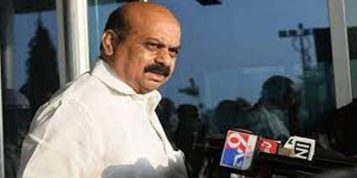 സർക്കാരിൽ നിന്ന് ക്ഷേത്രങ്ങളെ സ്വതന്ത്രമാക്കും ; നിയമം കൊണ്ടുവരും : കർണാടക മുഖ്യമന്ത്രി സർക്കാരിൽ നിന്ന് ക്ഷേത്രങ്ങളെ സ്വതന്ത്രമാക്കും ; നിയമം കൊണ്ടുവരും : കർണാടക മുഖ്യമന്ത്രി