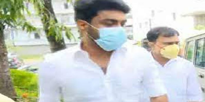 രഹസ്യ ഫോള്ഡര് ദൃശ്യങ്ങള് ; സൈജുവിന്റെ പാര്ട്ടിക്കെത്തിയ 7 യുവതികളെ തിരിച്ചറിഞ്ഞു രഹസ്യ ഫോള്ഡര് ദൃശ്യങ്ങള് ; സൈജുവിന്റെ പാര്ട്ടിക്കെത്തിയ 7 യുവതികളെ തിരിച്ചറിഞ്ഞു