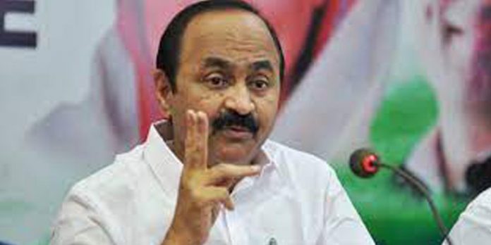 കേരളത്തിൽ ചോദിക്കാനും പറയാനും ആരും ഇല്ല – തമിഴ്നാടിന് എപ്പോൾ വേണമെങ്കിലും ഷട്ടർ തുറക്കാം എന്ന അവസ്ഥ : വി.ഡി സതീശൻ കേരളത്തിൽ ചോദിക്കാനും പറയാനും ആരും ഇല്ല – തമിഴ്നാടിന് എപ്പോൾ വേണമെങ്കിലും ഷട്ടർ തുറക്കാം എന്ന അവസ്ഥ : വി.ഡി സതീശൻ