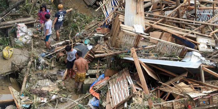 ഫിലിപ്പീൻസിൽ ചുഴലിക്കാറ്റ് : 375 മരണം – 56 പേരെ കാണാനില്ല ഫിലിപ്പീൻസിൽ ചുഴലിക്കാറ്റ് : 375 മരണം – 56 പേരെ കാണാനില്ല