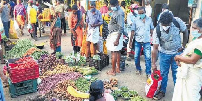 കൊവിഡ് വ്യാപന സാധ്യത ; തിരുവനന്തപുരത്തും കൊച്ചിയിലും ജനിതക ശ്രേണീകരണ പഠനം കൊവിഡ് വ്യാപന സാധ്യത ; തിരുവനന്തപുരത്തും കൊച്ചിയിലും ജനിതക ശ്രേണീകരണ പഠനം