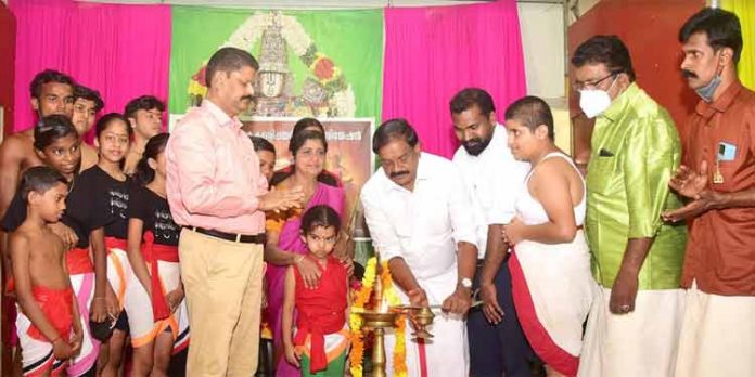9 – മത് പത്തനംതിട്ട ജില്ലാ കളരിപ്പയറ്റ് ചാമ്പ്യൻഷിപ്പ് 9 – മത് പത്തനംതിട്ട ജില്ലാ കളരിപ്പയറ്റ് ചാമ്പ്യൻഷിപ്പ്