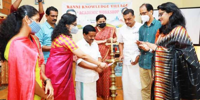 പുതിയ ചരിത്രത്തെ സൃഷ്ടിക്കാനുള്ള മൂര്ച്ചയേറിയ ആയുധമാണ് അറിവ് : അഡ്വ.പ്രമോദ് നാരായണ് എംഎല്എ പുതിയ ചരിത്രത്തെ സൃഷ്ടിക്കാനുള്ള മൂര്ച്ചയേറിയ ആയുധമാണ് അറിവ് : അഡ്വ.പ്രമോദ് നാരായണ് എംഎല്എ