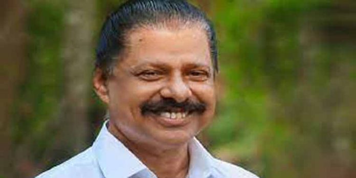 വിസ്മയം തീര്ക്കാന് പ്രായമുള്ളവരെ തേടി ഇറങ്ങിയിരിക്കുകയാണ് വി ഡി സതീശനെന്ന് എം വി ഗോവിന്ദന് വിസ്മയം തീര്ക്കാന് പ്രായമുള്ളവരെ തേടി ഇറങ്ങിയിരിക്കുകയാണ് വി ഡി സതീശനെന്ന് എം വി ഗോവിന്ദന്