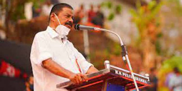 കെഎസ്യുക്കാരൻ ഉണ്ടാക്കിയ സർട്ടിഫിക്കറ്റിനും പഴി എസ്എഫ്ഐക്ക് ; എം.വി.ഗോവിന്ദൻ കെഎസ്യുക്കാരൻ ഉണ്ടാക്കിയ സർട്ടിഫിക്കറ്റിനും പഴി എസ്എഫ്ഐക്ക് ; എം.വി.ഗോവിന്ദൻ