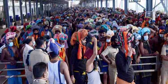 ശബരിമല : തിരക്ക് തുടരുന്നു – മന്ത്രിമാരുടെ നേതൃത്വത്തിൽ ഇന്ന് അവലോകനയോഗം ശബരിമല : തിരക്ക് തുടരുന്നു – മന്ത്രിമാരുടെ നേതൃത്വത്തിൽ ഇന്ന് അവലോകനയോഗം