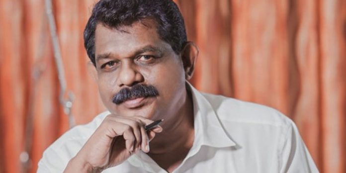 വാഹനപുക പരിശോധകർക്ക് പ്രത്യേക പരിശീലനം : മന്ത്രി ആന്റണി രാജു വാഹനപുക പരിശോധകർക്ക് പ്രത്യേക പരിശീലനം : മന്ത്രി ആന്റണി രാജു