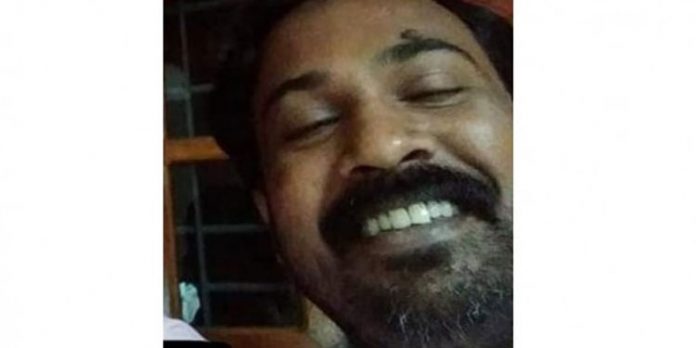 മലപ്പുറം കുറുവയിൽ യുവാവിനെ കുത്തി കൊന്നു മലപ്പുറം കുറുവയിൽ യുവാവിനെ കുത്തി കൊന്നു