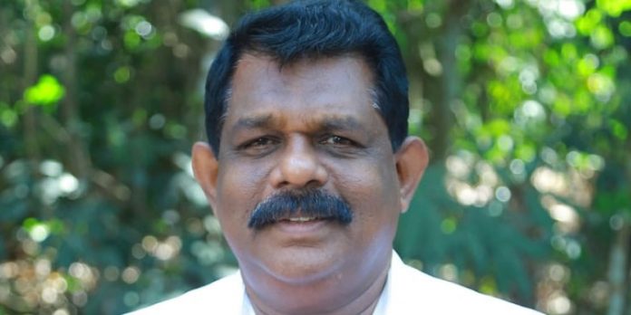 ബസ് ചാര്ജ് വര്ധന ; ജസ്റ്റിസ് രാമചന്ദ്രന് കമ്മിറ്റിയുമായി ഗതാഗതമന്ത്രി ചര്ച്ച നടത്തും ബസ് ചാര്ജ് വര്ധന ; ജസ്റ്റിസ് രാമചന്ദ്രന് കമ്മിറ്റിയുമായി ഗതാഗതമന്ത്രി ചര്ച്ച നടത്തും
