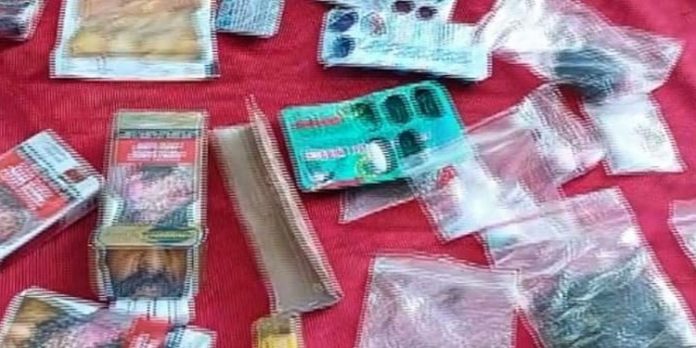 തിരുവനന്തപുരത്തെ റിസോർട്ടിൽ ലഹരി പാർട്ടി ; സംഘാടകരും അതിഥികളും പിടിയിൽ തിരുവനന്തപുരത്തെ റിസോർട്ടിൽ ലഹരി പാർട്ടി ; സംഘാടകരും അതിഥികളും പിടിയിൽ