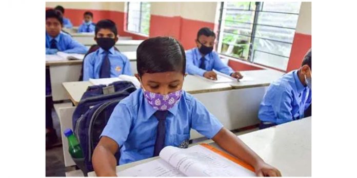 സംസ്ഥാനത്തെ സ്കൂളുകളുടെ പ്രവർത്തനത്തിനുള്ള മാർഗരേഖ ഇന്ന് പുറത്തിറക്കും സംസ്ഥാനത്തെ സ്കൂളുകളുടെ പ്രവർത്തനത്തിനുള്ള മാർഗരേഖ ഇന്ന് പുറത്തിറക്കും