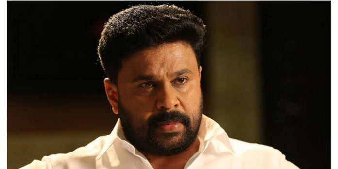 നടിയെ ആക്രമിച്ച കേസ് ; ദിലീപിന്റെ സുഹൃത്തിന്റെ വീട്ടില് ക്രൈംബ്രാഞ്ച് റെയ്ഡ് നടിയെ ആക്രമിച്ച കേസ് ; ദിലീപിന്റെ സുഹൃത്തിന്റെ വീട്ടില് ക്രൈംബ്രാഞ്ച് റെയ്ഡ്