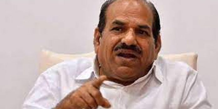 സംഘ്പരിവാറിനെ പ്രതിരോധിക്കാന് കോണ്ഗ്രസിനാവില്ല ; കോടിയേരി സംഘ്പരിവാറിനെ പ്രതിരോധിക്കാന് കോണ്ഗ്രസിനാവില്ല ; കോടിയേരി