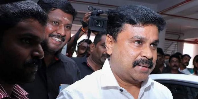 നടിയെ ആക്രമിച്ച കേസ് ; വിചാരണ നിർത്തി വെക്കണമെന്ന ഹര്ജി കോടതി ഇന്ന് പരിഗണിക്കും നടിയെ ആക്രമിച്ച കേസ് ; വിചാരണ നിർത്തി വെക്കണമെന്ന ഹര്ജി കോടതി ഇന്ന് പരിഗണിക്കും