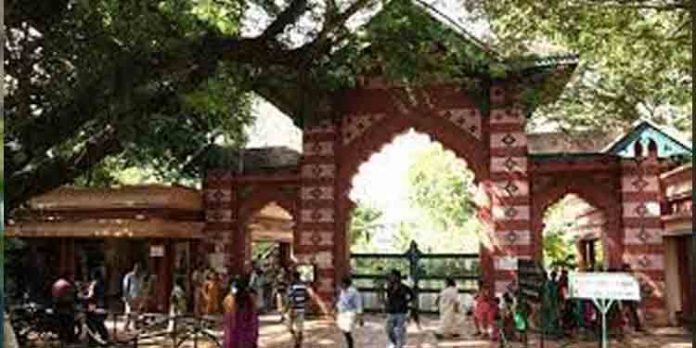 പന്നിമാന് പുറത്തുചാടി മൃഗശാല അധികൃതര് വിവരമറിഞ്ഞത് നാട്ടുകാര് വിളിച്ചറിയച്ചപ്പോള് ; കനക നഗറില് കണ്ടെത്തി പന്നിമാന് പുറത്തുചാടി മൃഗശാല അധികൃതര് വിവരമറിഞ്ഞത് നാട്ടുകാര് വിളിച്ചറിയച്ചപ്പോള് ; കനക നഗറില് കണ്ടെത്തി