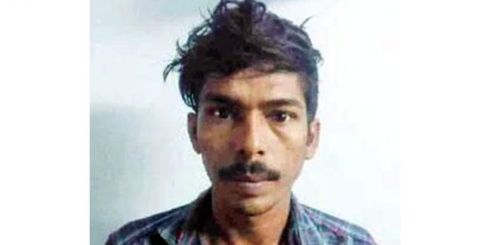 ബാര്ജീവനക്കാരന് നേരെ പെട്രോള് ബോംബെറിഞ്ഞ യുവാവ് അറസ്റ്റില് ബാര്ജീവനക്കാരന് നേരെ പെട്രോള് ബോംബെറിഞ്ഞ യുവാവ് അറസ്റ്റില്