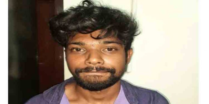 ലോട്ടറി കച്ചവടക്കാരനെ ഭീഷണിപ്പെടുത്തി പണം തട്ടിയ കേസ് : രണ്ടാം പ്രതിയും പിടിയില് ലോട്ടറി കച്ചവടക്കാരനെ ഭീഷണിപ്പെടുത്തി പണം തട്ടിയ കേസ് : രണ്ടാം പ്രതിയും പിടിയില്