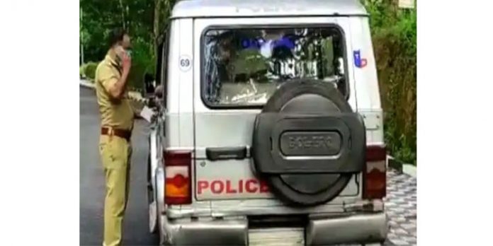 വൃദ്ധ ദമ്പതികളുടെ കൊലപാതകം : പ്രതിക്കായുള്ള അന്വേഷണം കർണാടകത്തിലേക്ക് വൃദ്ധ ദമ്പതികളുടെ കൊലപാതകം : പ്രതിക്കായുള്ള അന്വേഷണം കർണാടകത്തിലേക്ക്