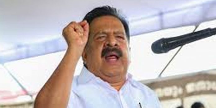 സംസ്ഥാനത്തെ ഉന്നത വിദ്യാഭ്യാസരംഗം ചീഞ്ഞളിഞ്ഞു : രമേശ് ചെന്നിത്തല സംസ്ഥാനത്തെ ഉന്നത വിദ്യാഭ്യാസരംഗം ചീഞ്ഞളിഞ്ഞു : രമേശ് ചെന്നിത്തല