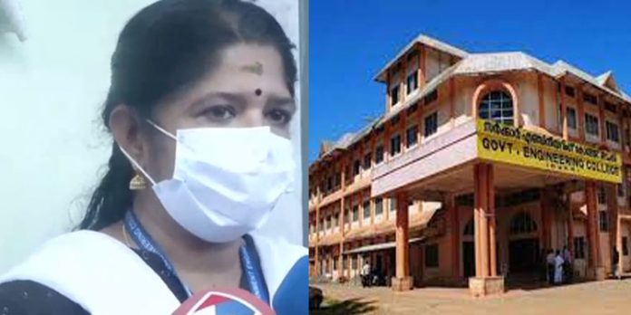 കോളജ് ക്യാംപസില് അക്രമവും കൊലപാതകവും നടന്നിട്ടില്ലെന്ന് പ്രിന്സിപ്പാള് കോളജ് ക്യാംപസില് അക്രമവും കൊലപാതകവും നടന്നിട്ടില്ലെന്ന് പ്രിന്സിപ്പാള്