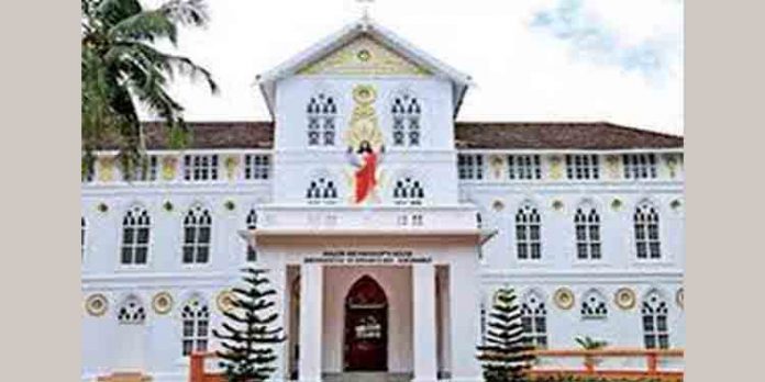 സിൽവർ ലൈൻ പദ്ധതി ; ആശങ്കകൾ പരിഹരിക്കണമെന്ന് സീറോമലബാർ സഭാ സിനഡ് സിൽവർ ലൈൻ പദ്ധതി ; ആശങ്കകൾ പരിഹരിക്കണമെന്ന് സീറോമലബാർ സഭാ സിനഡ്