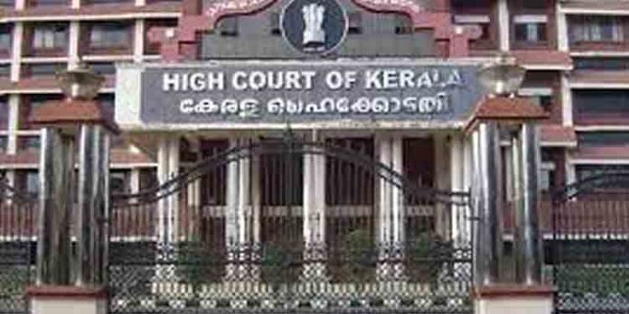 പരീക്ഷ ജോലികൾക്ക് താൽക്കാലിക ജീവനക്കാർ ; കാലിക്കറ്റ് സർവകലാശാല നീക്കം കോടതി സ്റ്റേ ചെയ്തു പരീക്ഷ ജോലികൾക്ക് താൽക്കാലിക ജീവനക്കാർ ; കാലിക്കറ്റ് സർവകലാശാല നീക്കം കോടതി സ്റ്റേ ചെയ്തു