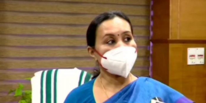 വിതുര അത്മഹത്യ : ആരോഗ്യമന്ത്രി മന്ത്രി വീണാ ജോര്ജ് അന്വേഷണ റിപ്പോര്ട്ട് തേടി വിതുര അത്മഹത്യ : ആരോഗ്യമന്ത്രി മന്ത്രി വീണാ ജോര്ജ് അന്വേഷണ റിപ്പോര്ട്ട് തേടി