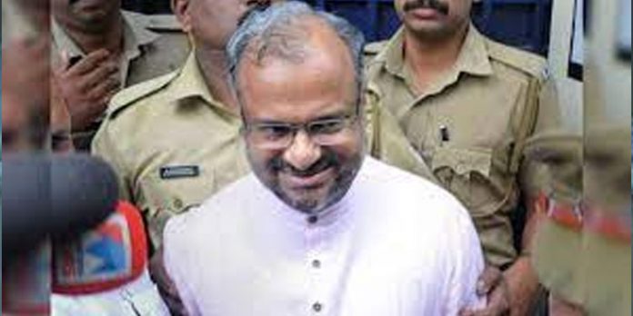 ഇരയുടെ ഫോൺ ഹാജറാക്കിയില്ല, ലാപ്ടോപ് പരിശോധിച്ചില്ല ; പ്രോസിക്യൂഷൻ വീഴ്ചകൾ ചൂണ്ടിക്കാട്ടി വിധിന്യായം ഇരയുടെ ഫോൺ ഹാജറാക്കിയില്ല, ലാപ്ടോപ് പരിശോധിച്ചില്ല ; പ്രോസിക്യൂഷൻ വീഴ്ചകൾ ചൂണ്ടിക്കാട്ടി വിധിന്യായം
