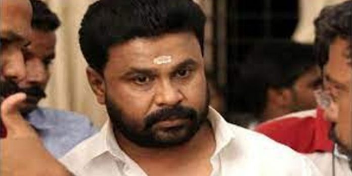 വിഐപി യെ കണ്ടെത്തി ; നടിയെ അക്രമിച്ച കേസില് മാഡത്തെത്തേടി ക്രൈബ്രാഞ്ച് വിഐപി യെ കണ്ടെത്തി ; നടിയെ അക്രമിച്ച കേസില് മാഡത്തെത്തേടി ക്രൈബ്രാഞ്ച്
