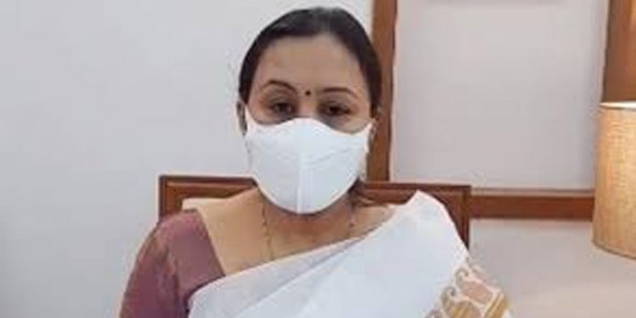 സംസ്ഥാനത്ത് ഇപ്പോഴുള്ളത് കൊവിഡ് മൂന്നാം തരംഗo ; ഔദ്യോഗികമായി സ്ഥിരീകരിച്ച് സര്ക്കാര് സംസ്ഥാനത്ത് ഇപ്പോഴുള്ളത് കൊവിഡ് മൂന്നാം തരംഗo ; ഔദ്യോഗികമായി സ്ഥിരീകരിച്ച് സര്ക്കാര്
