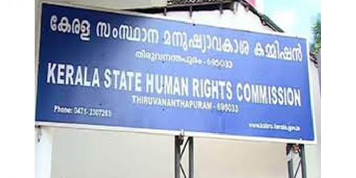 പോക്സോ കേസുകളിലെ ഇരയായ പെണ്കുട്ടി ആത്മഹത്യ ചെയ്ത സംഭവത്തില് മനുഷ്യാവകാശ കമ്മീഷന് പോലീസിനോട് റിപ്പോര്ട്ട് തേടി പോക്സോ കേസുകളിലെ ഇരയായ പെണ്കുട്ടി ആത്മഹത്യ ചെയ്ത സംഭവത്തില് മനുഷ്യാവകാശ കമ്മീഷന് പോലീസിനോട് റിപ്പോര്ട്ട് തേടി