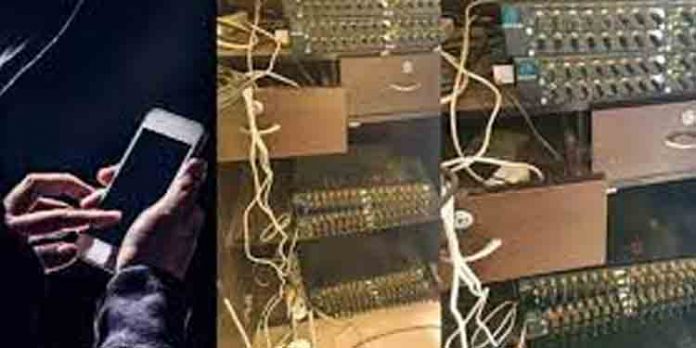 സമാന്തര ടെലിഫോണ് എക്സ്ചേഞ്ചുകള് ; സൈബര് തീവ്രവാദമാണെന്ന് പോലീസ് കോടതിയില് സമാന്തര ടെലിഫോണ് എക്സ്ചേഞ്ചുകള് ; സൈബര് തീവ്രവാദമാണെന്ന് പോലീസ് കോടതിയില്