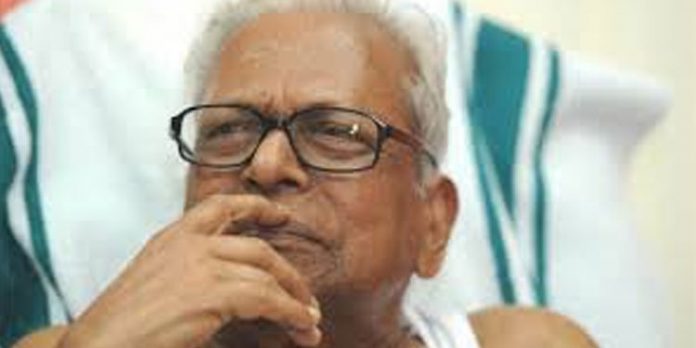 മുന് മുഖ്യമന്ത്രി വി.എസ് അച്യുതാനന്ദന് മോണോക്ലോണല് ആന്റിബോഡി നല്കി ; ആരോഗ്യനില തൃപ്തികരം മുന് മുഖ്യമന്ത്രി വി.എസ് അച്യുതാനന്ദന് മോണോക്ലോണല് ആന്റിബോഡി നല്കി ; ആരോഗ്യനില തൃപ്തികരം