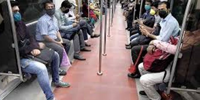 മെട്രോയില് ഇതുവരെ യാത്ര ചെയ്തത് അഞ്ചു കോടിയിലേറെ യാത്രക്കാര് മെട്രോയില് ഇതുവരെ യാത്ര ചെയ്തത് അഞ്ചു കോടിയിലേറെ യാത്രക്കാര്